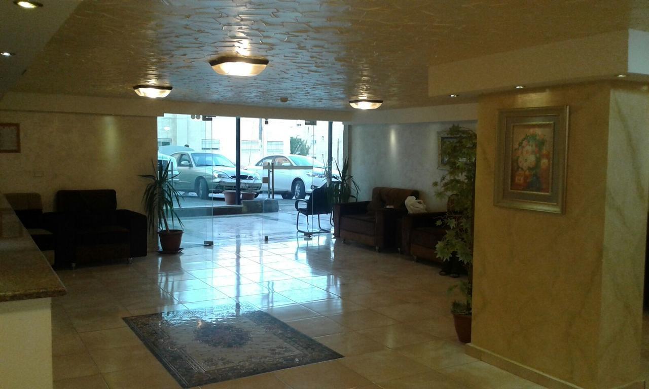 Al Tawheed Hotel Apartments Амман Екстер'єр фото