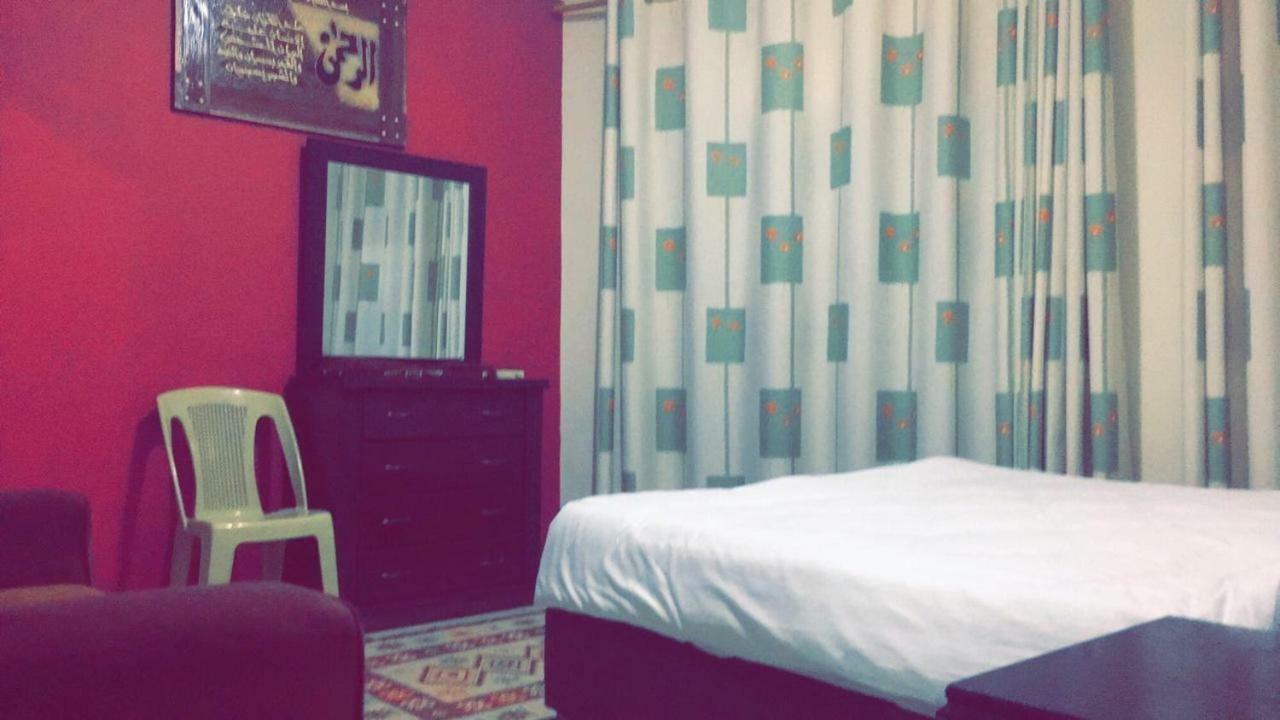 Al Tawheed Hotel Apartments Амман Екстер'єр фото