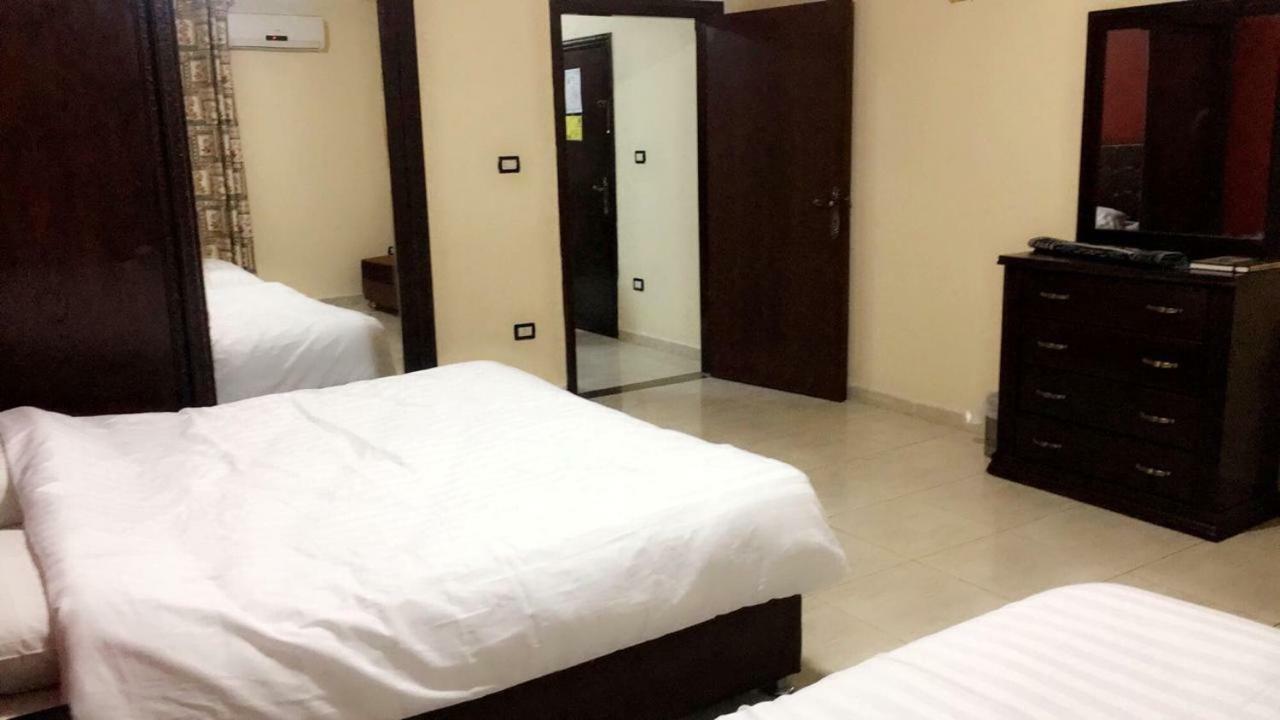 Al Tawheed Hotel Apartments Амман Екстер'єр фото